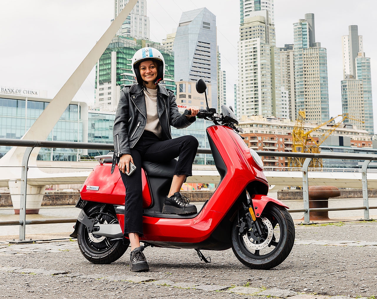 Niu N-sport 45km/h Röd Euro 4 Elmoped