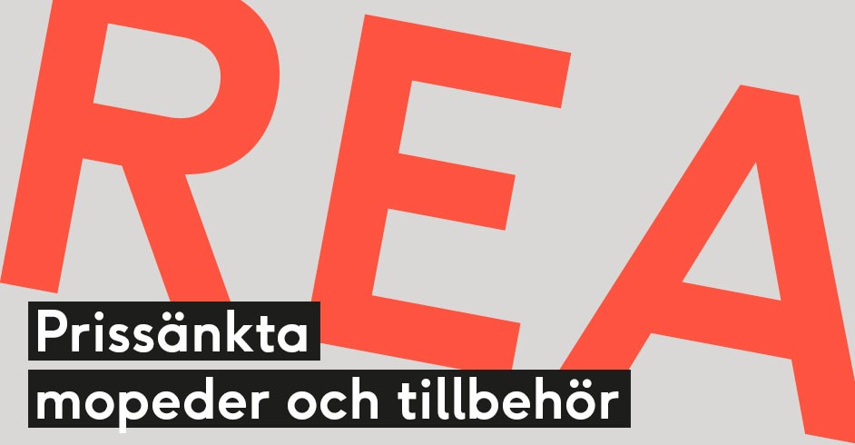 Ordet REA i rött mot grå bakgrund